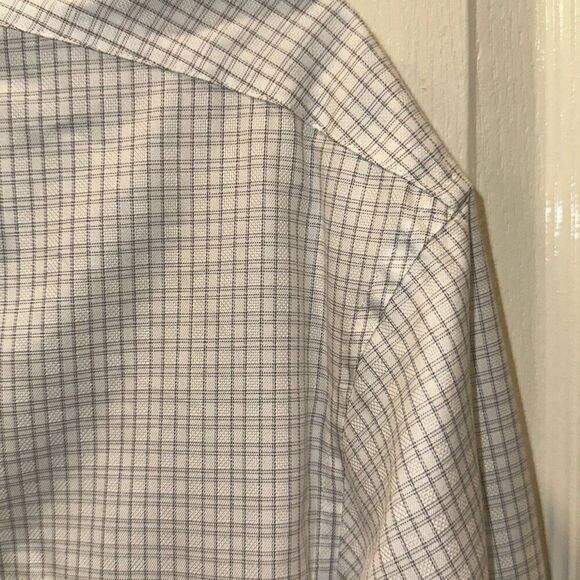 Hart Schaffner Marx Shirt 17 1/2 - 34 - Picture 7 of 9